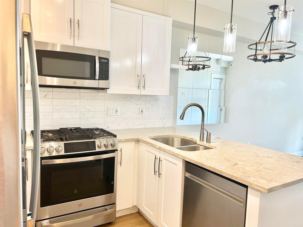 Listing Image for R3000770