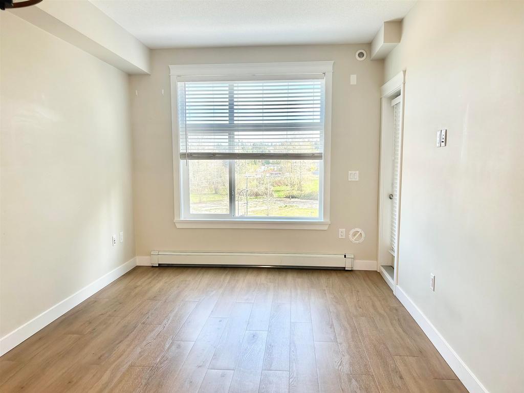 Listing Image for R3000770