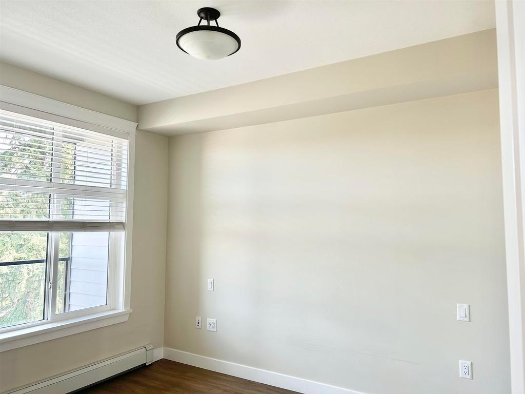 Listing Image for R3000770