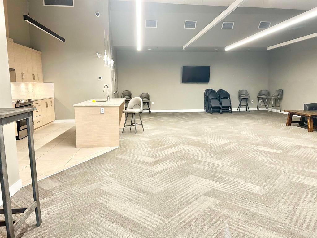 Listing Image for R3000770