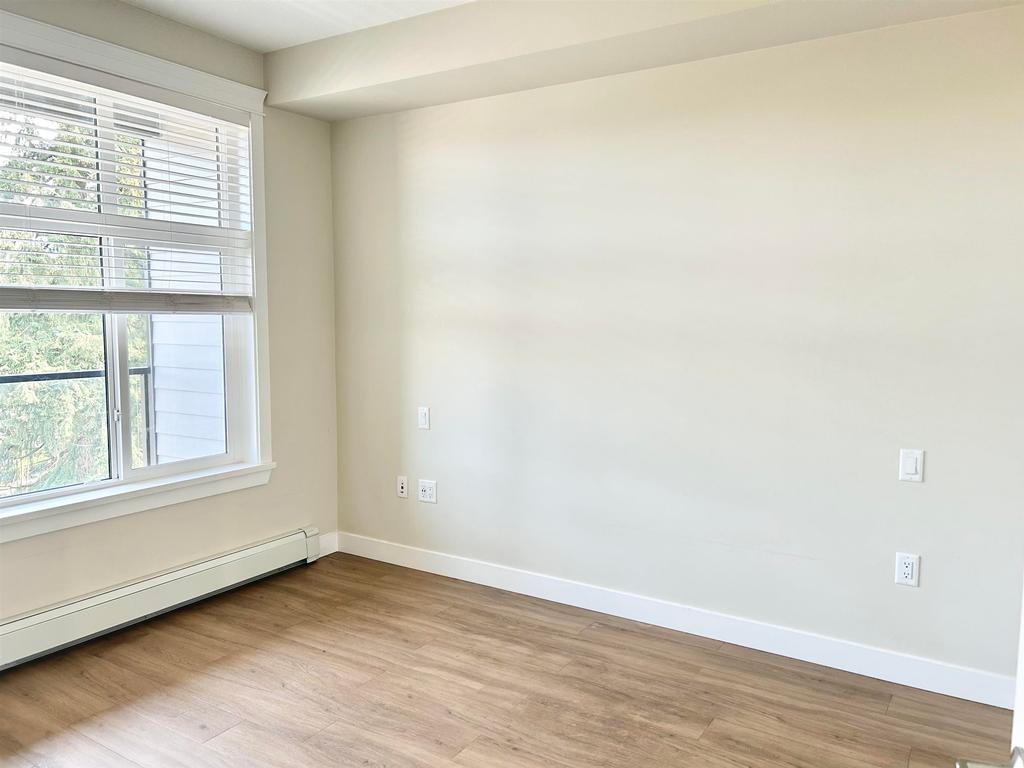 Listing Image for R3000770