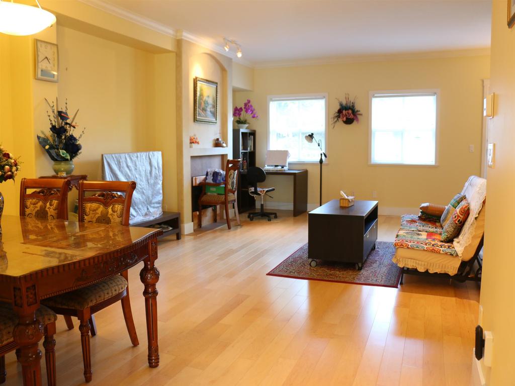 Listing Image for R3001406