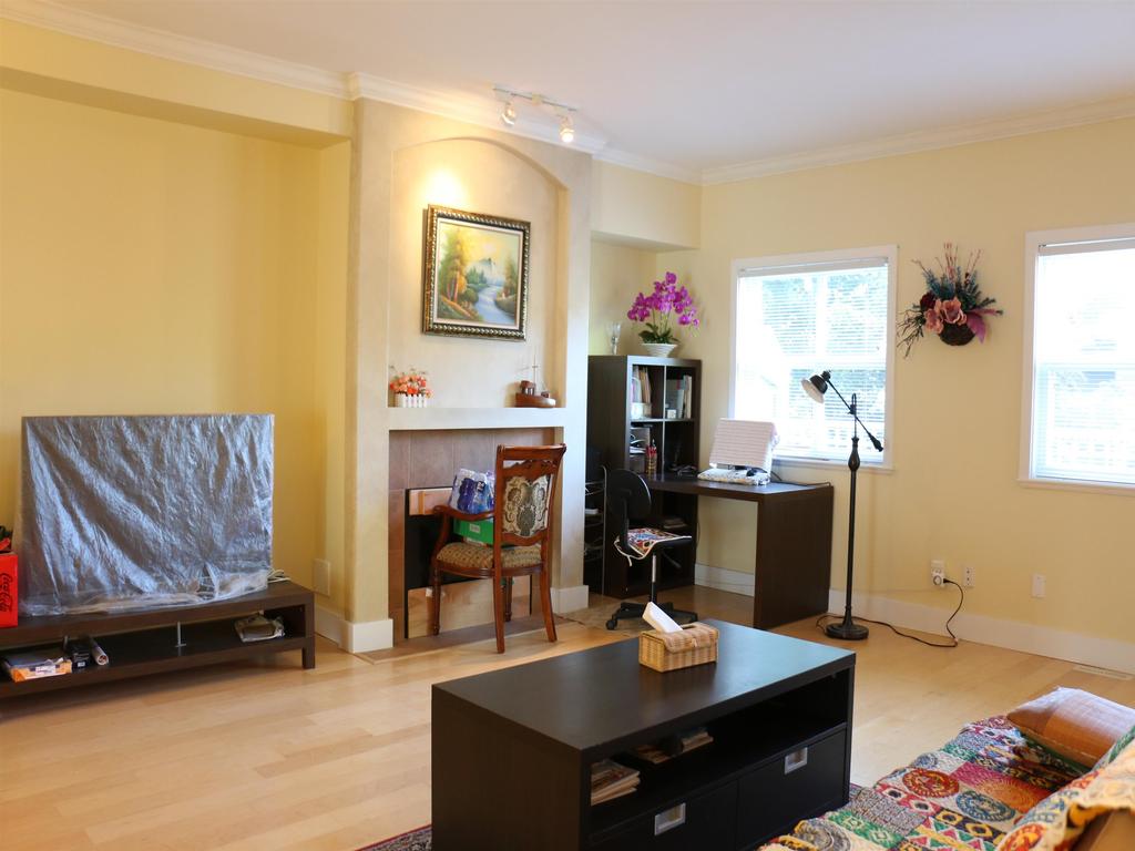 Listing Image for R3001406