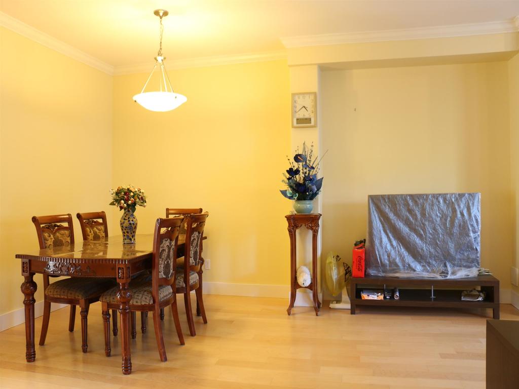 Listing Image for R3001406