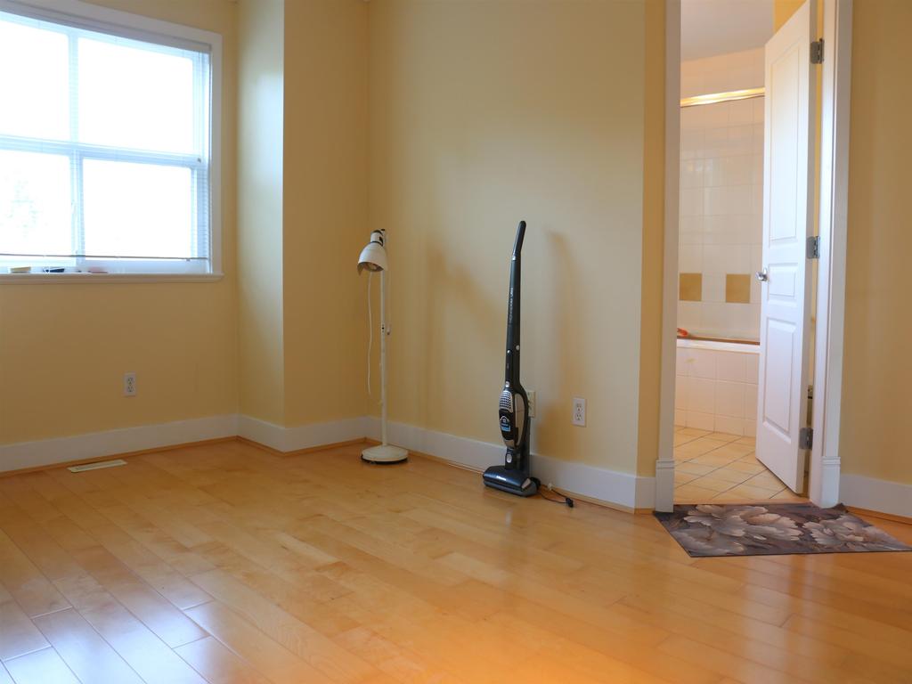 Listing Image for R3001406