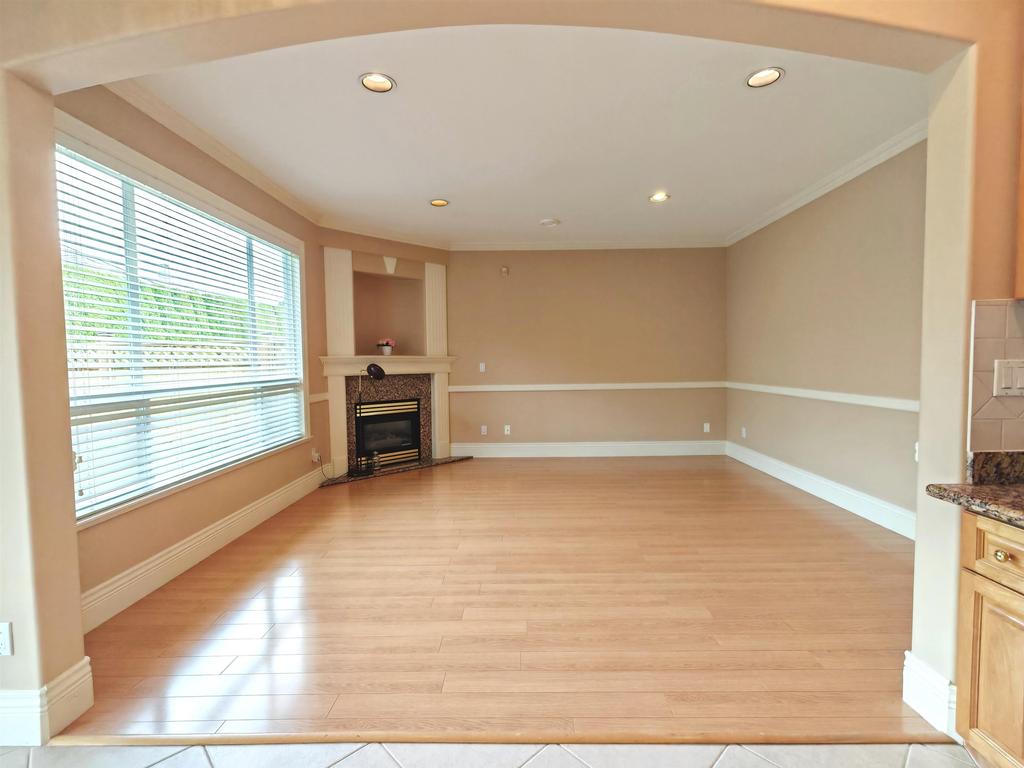 Listing Image for R3002004