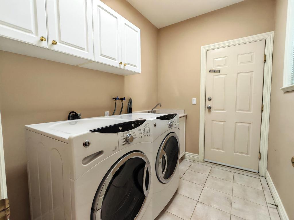 Listing Image for R3002004