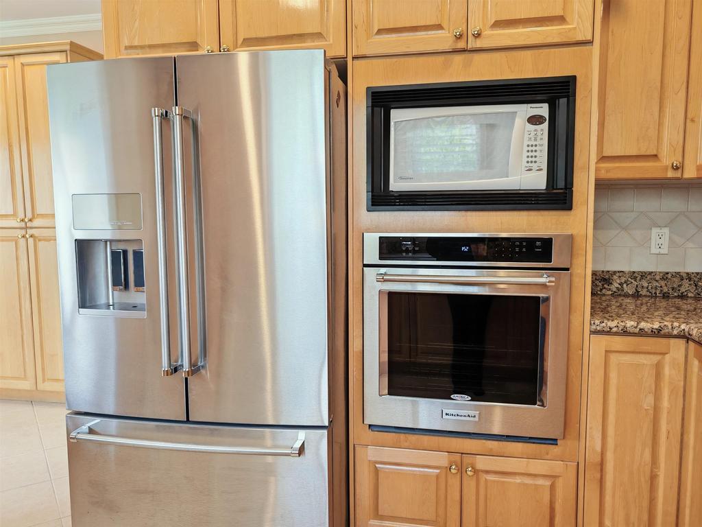 Listing Image for R3002004