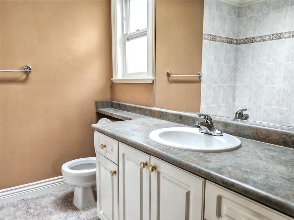 Listing Image for R3002004