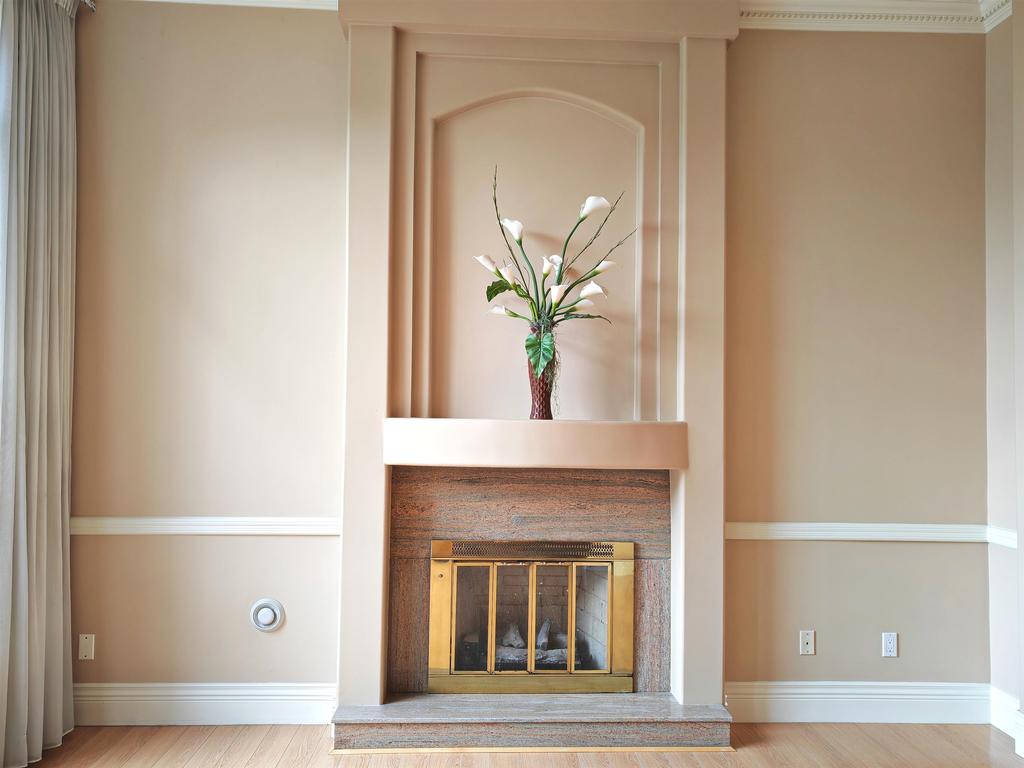 Listing Image for R3002004