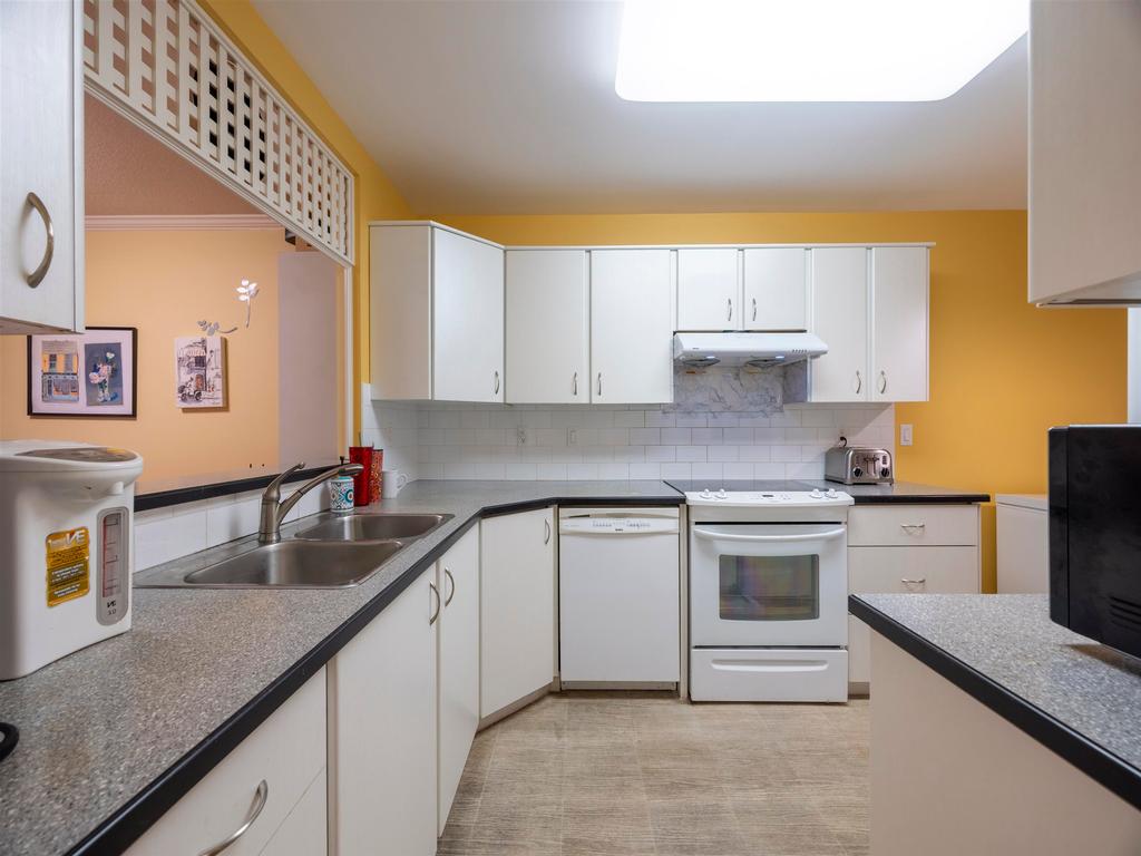 Listing Image for R3002303