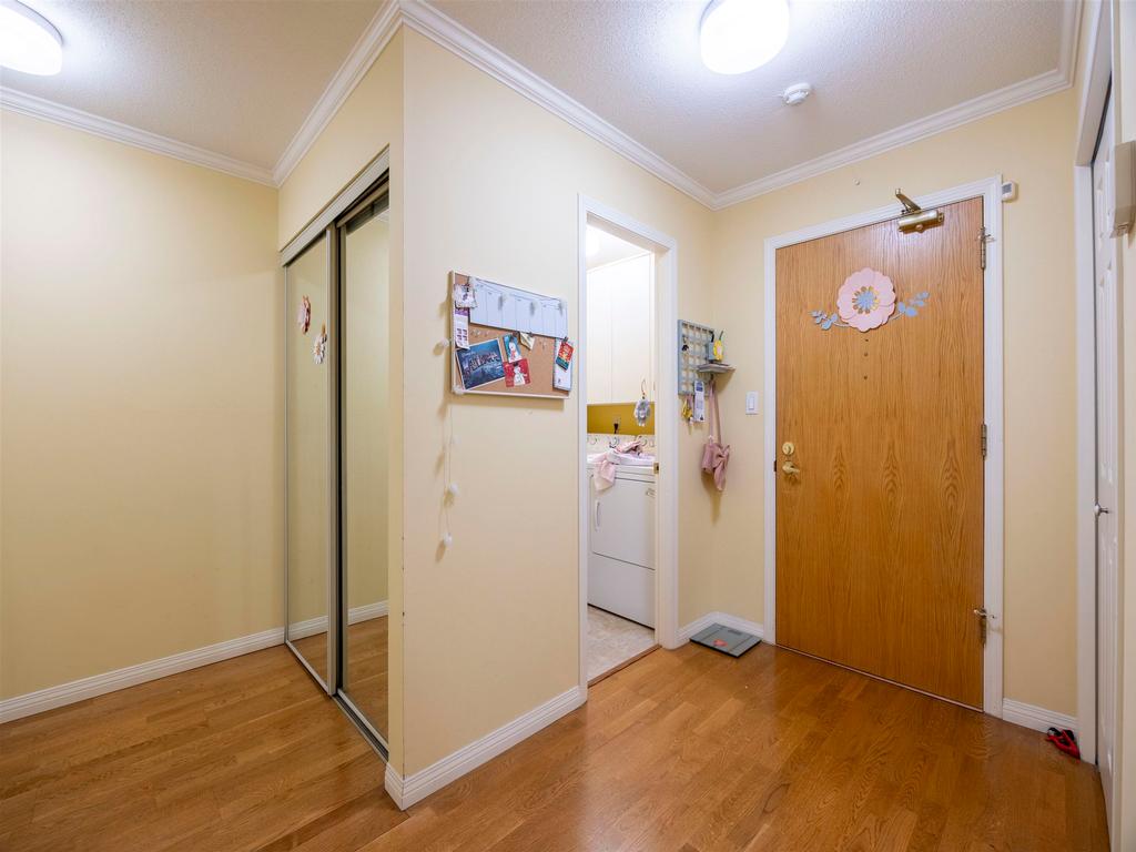 Listing Image for R3002303