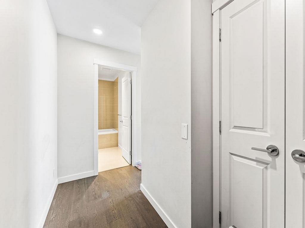 Listing Image for R3002955