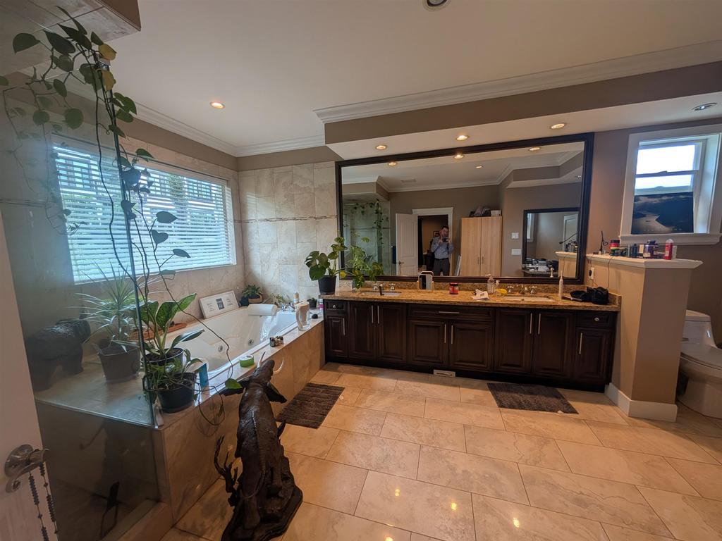 Listing Image for R3003997