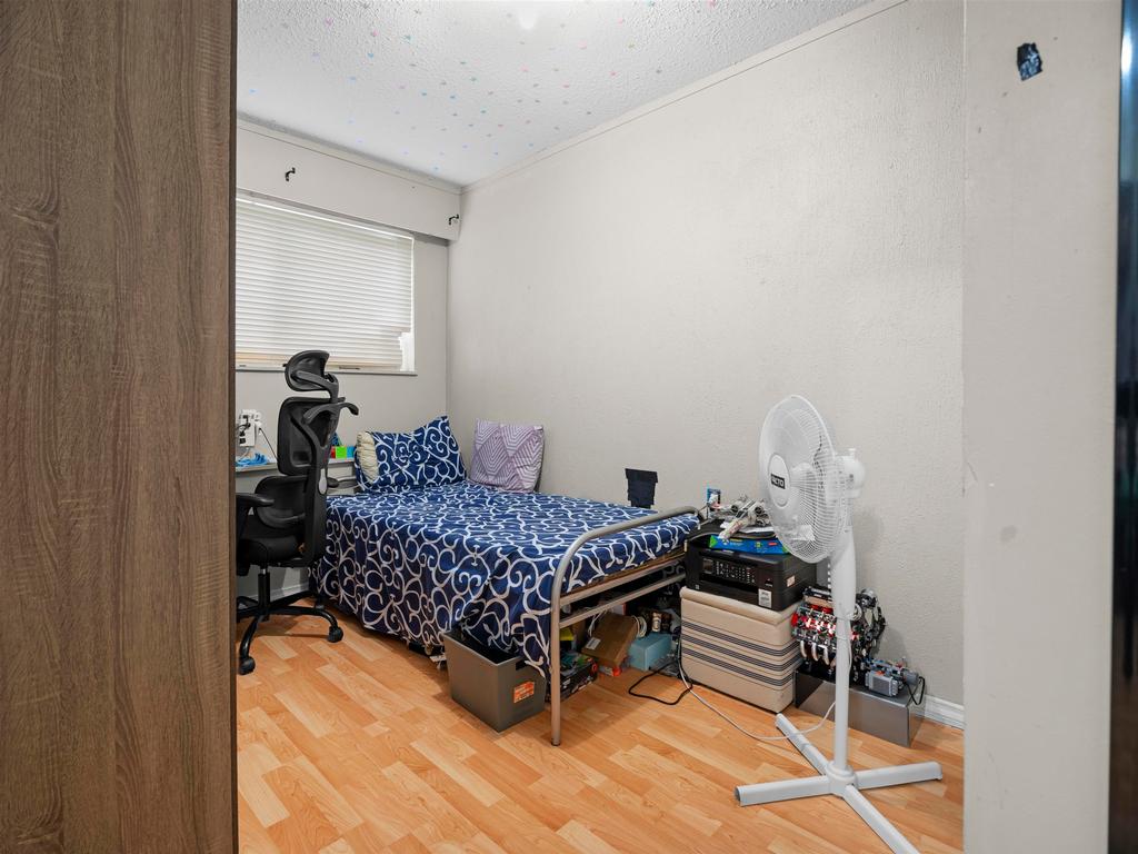 Listing Image for R3004631