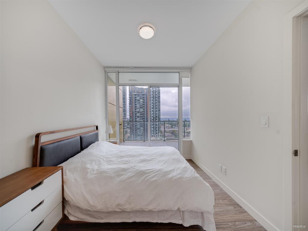 Listing Image for R3004890