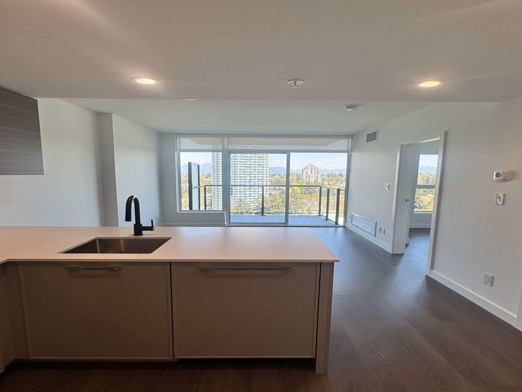 Listing Image for R3004911