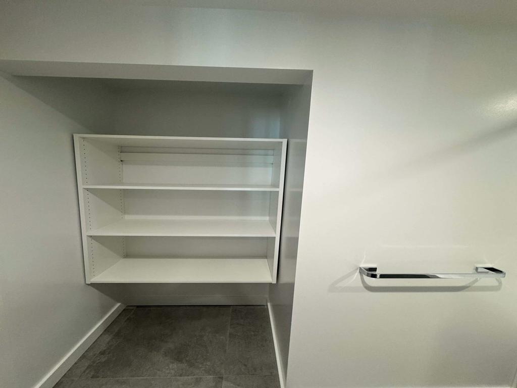 Listing Image for R3004911