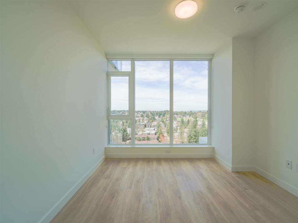 Listing Image for R3004936