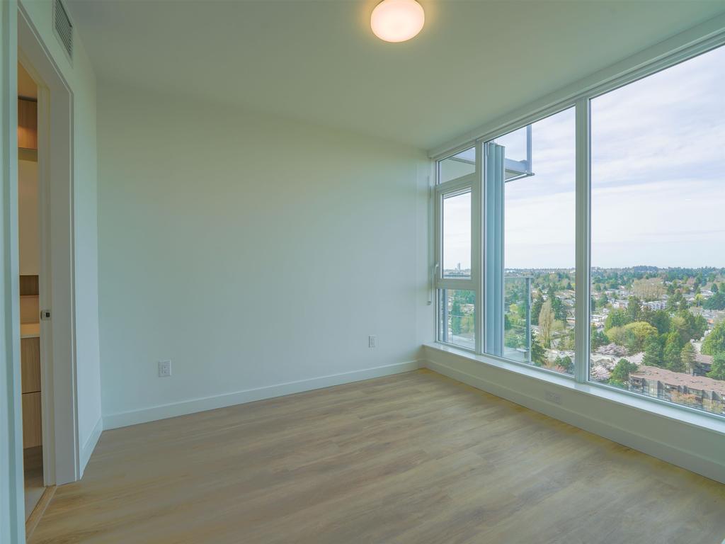 Listing Image for R3004936