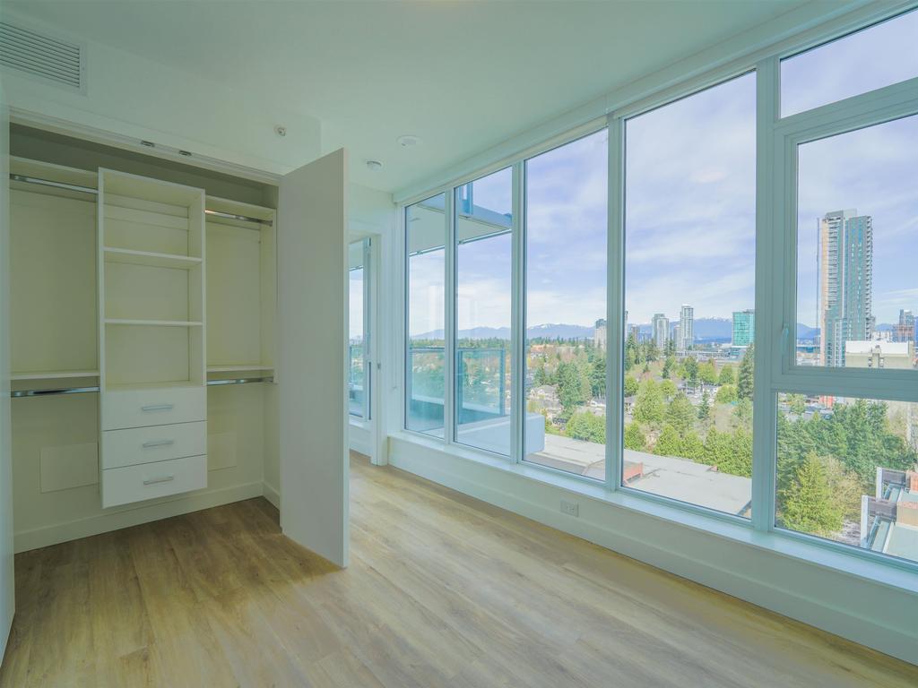 Listing Image for R3004936