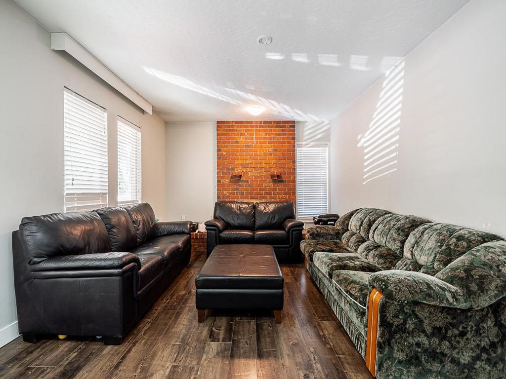 Listing Image for R3007808