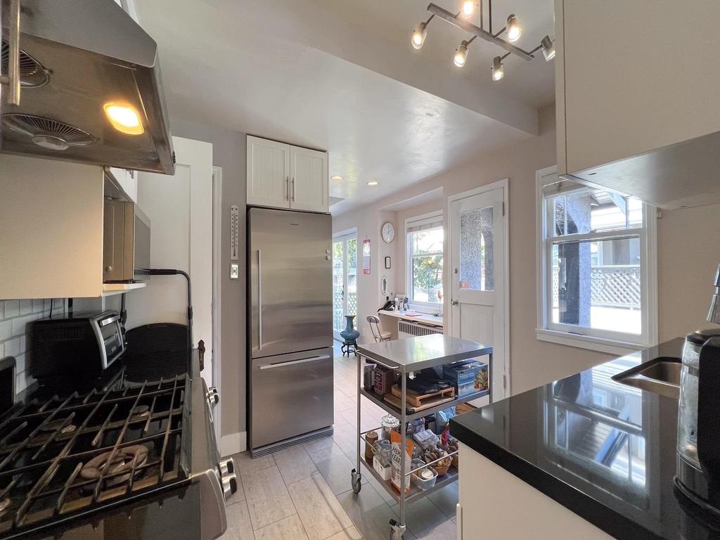 Listing Image for R3008977