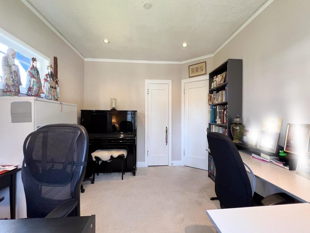 Listing Image for R3008977