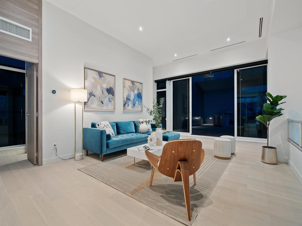 Listing Image for R3011049