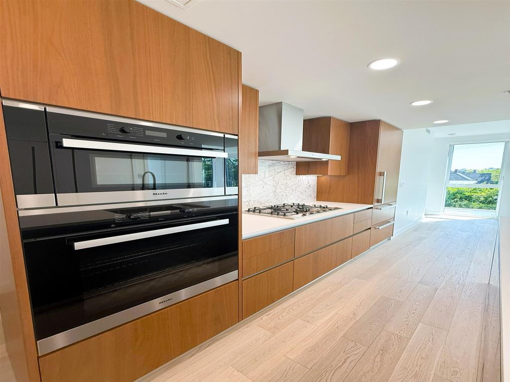 Listing Image for R3015698