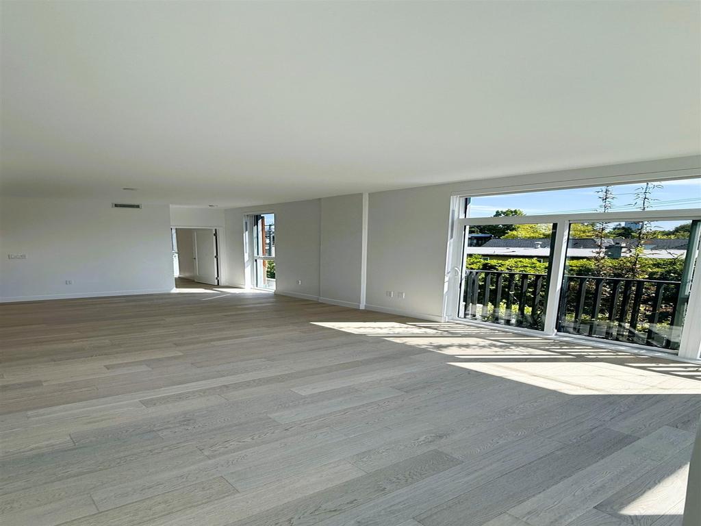 Listing Image for R3015698