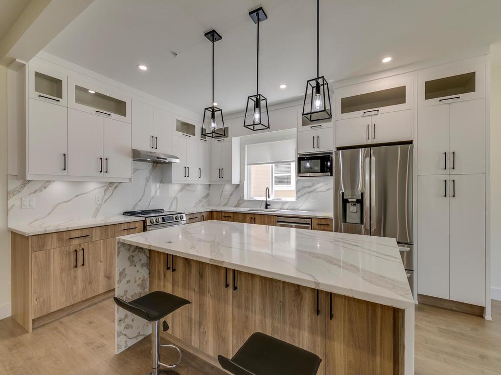 Listing Image for R3016644