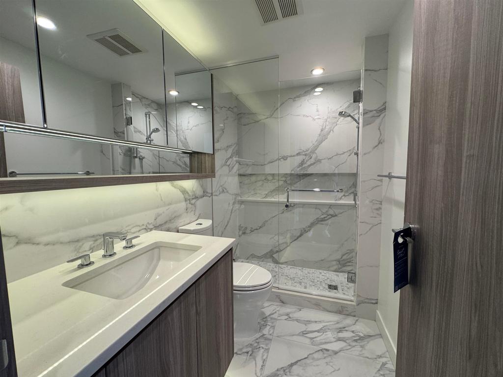 Listing Image for R3016681