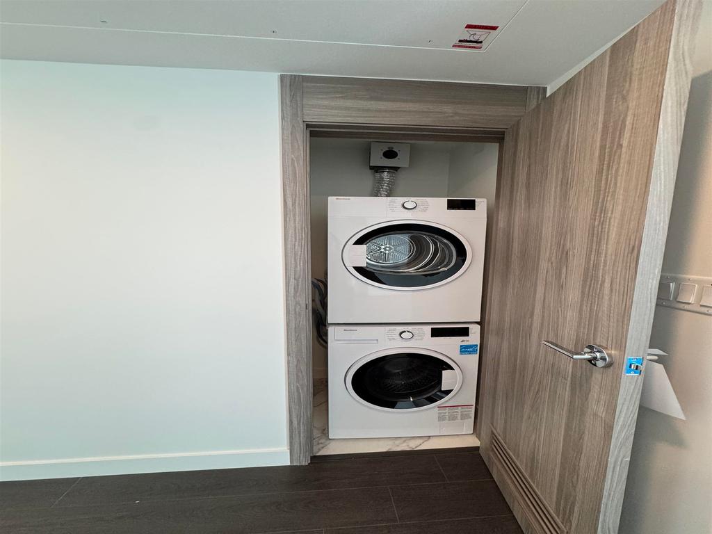 Listing Image for R3016681