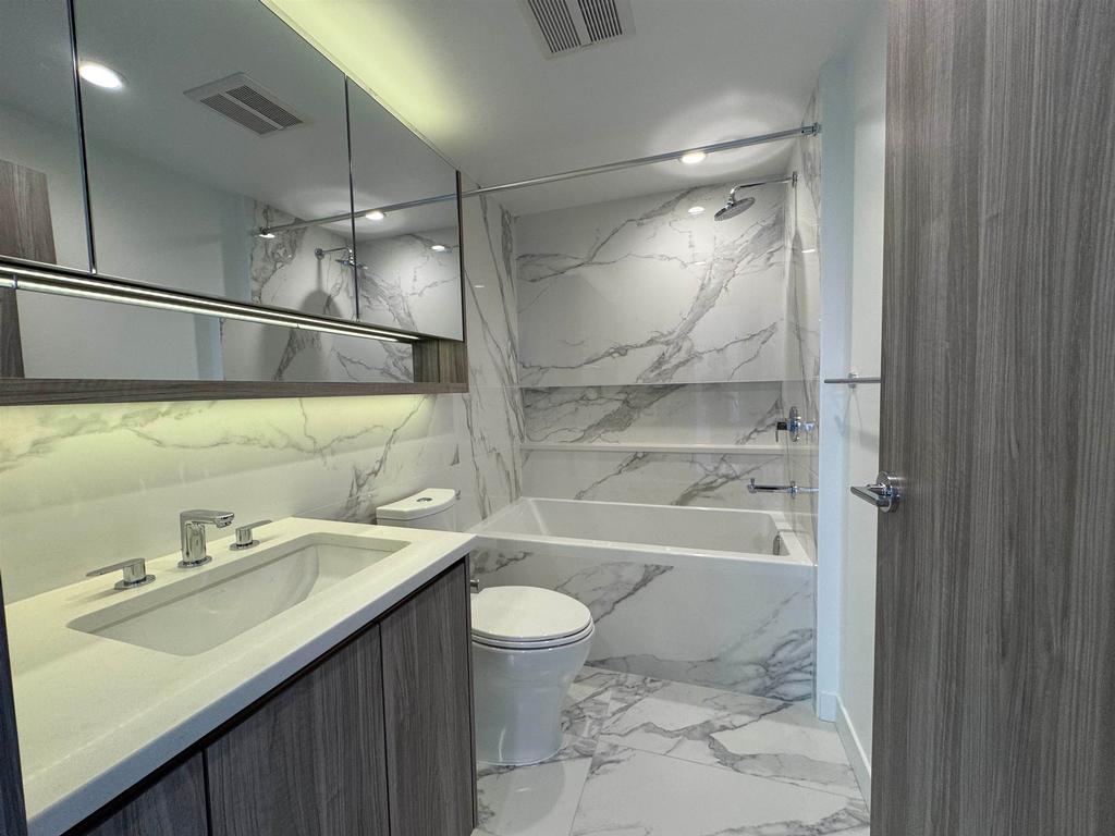 Listing Image for R3016681