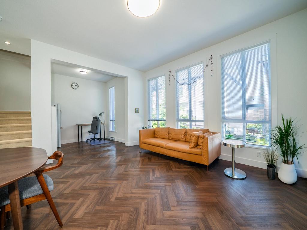 Listing Image for R3017501