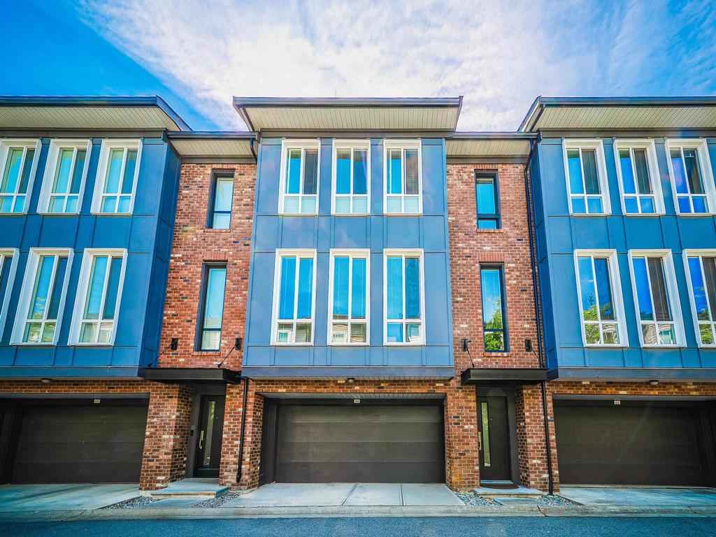 Listing Image for R3017501