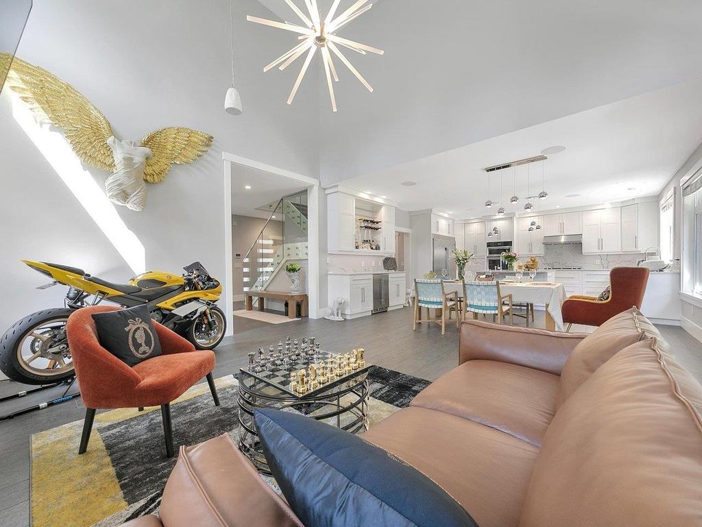 Listing Image for R3017588