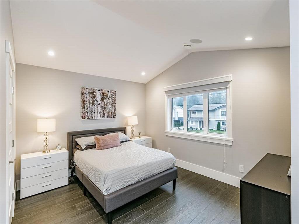 Listing Image for R3017588