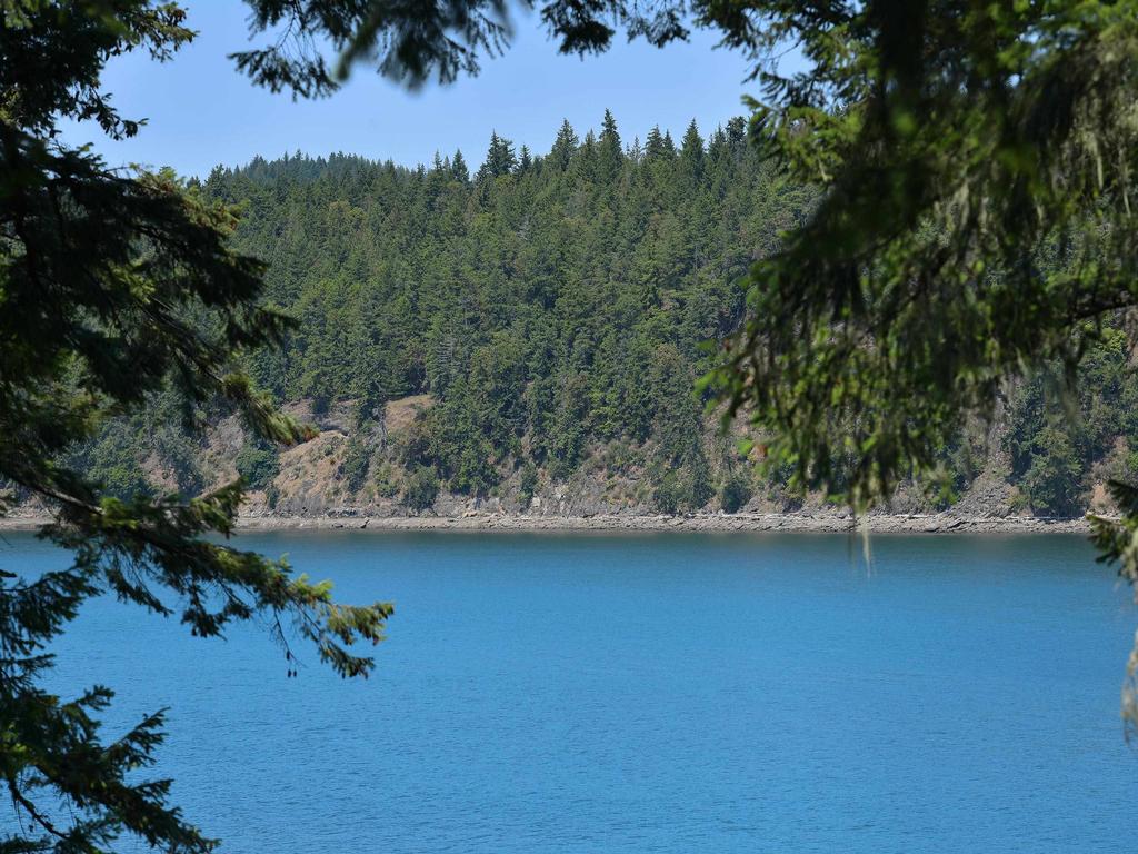 Listing Image for R3017930