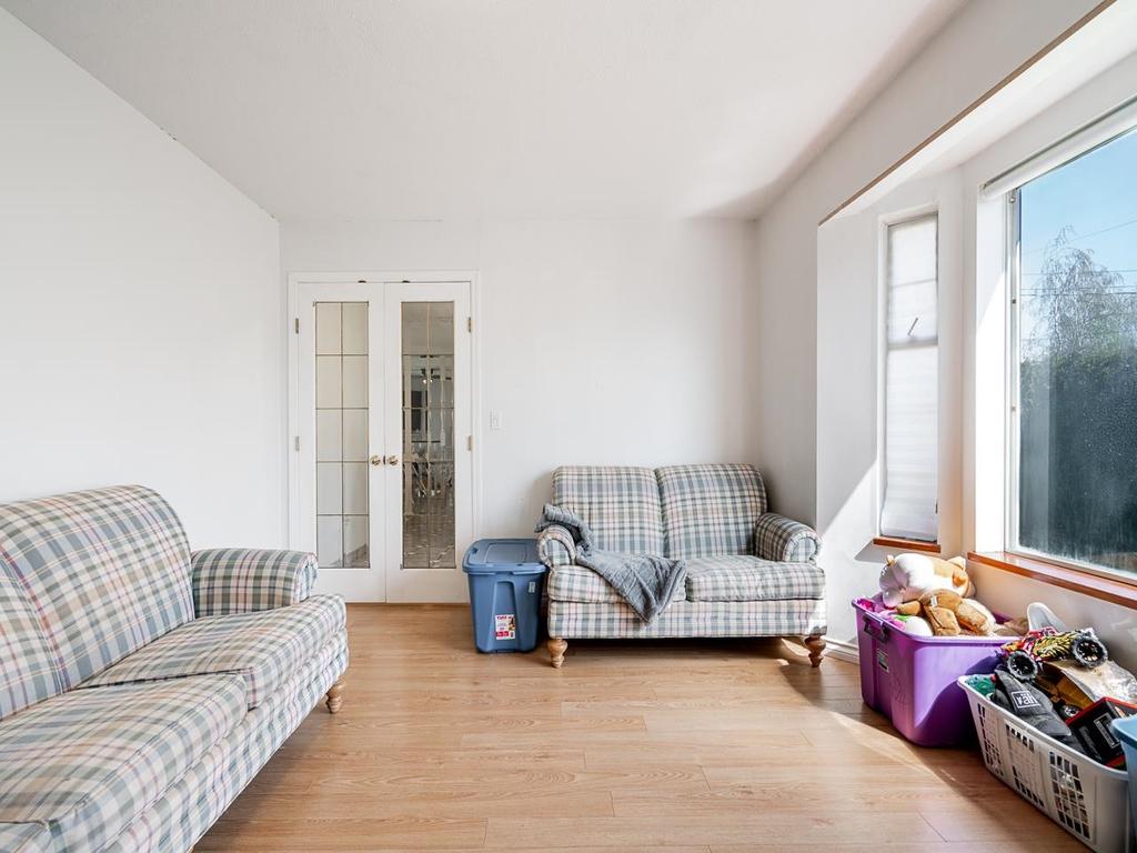 Listing Image for R3017982
