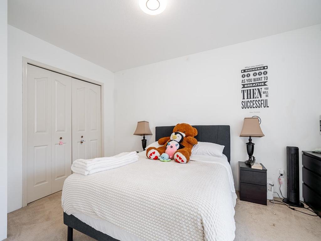 Listing Image for R3017982