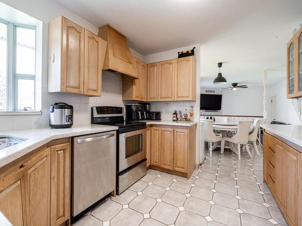 Listing Image for R3017982