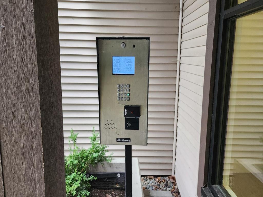 Listing Image for R3020082