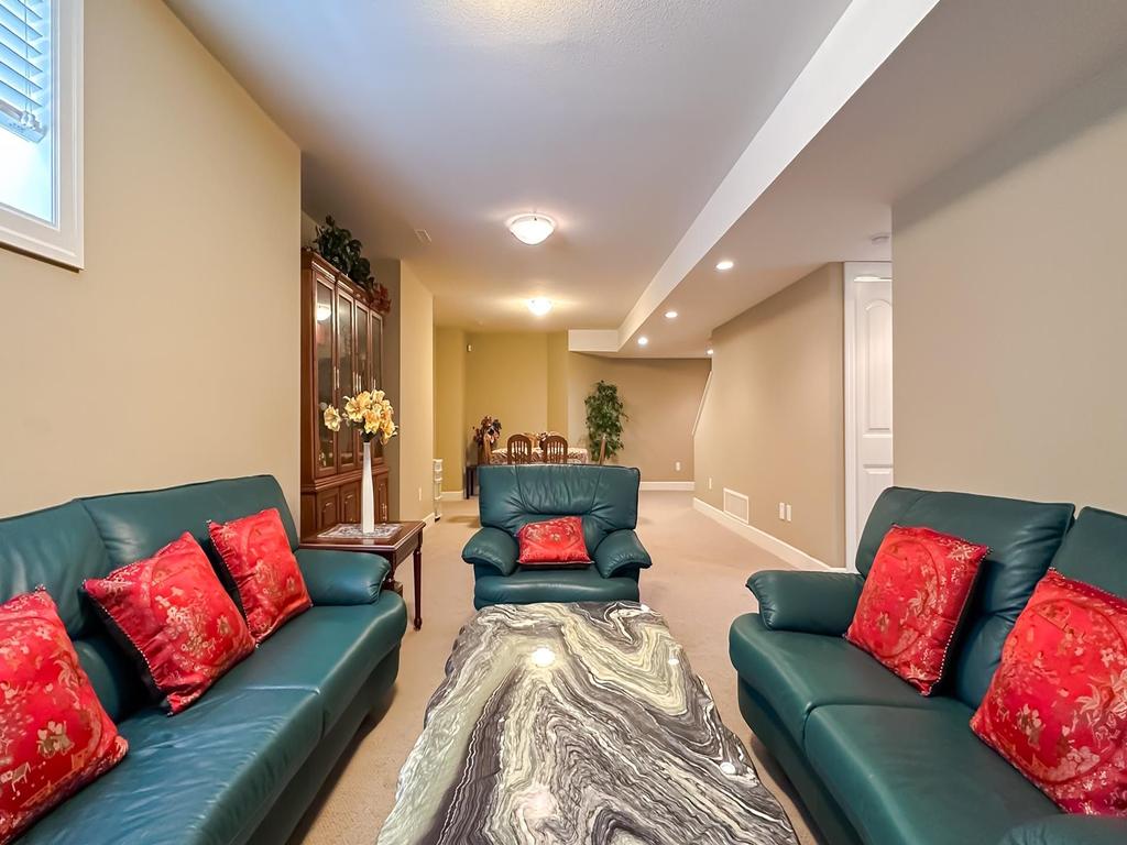 Listing Image for R3022157