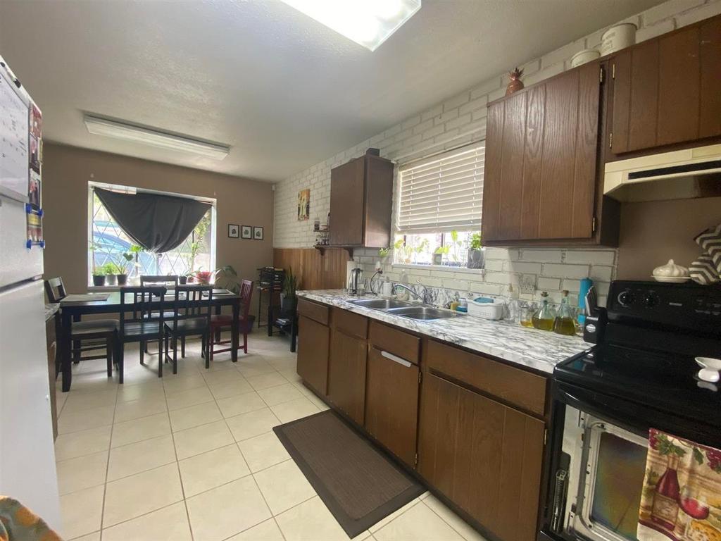 Listing Image for R3024604