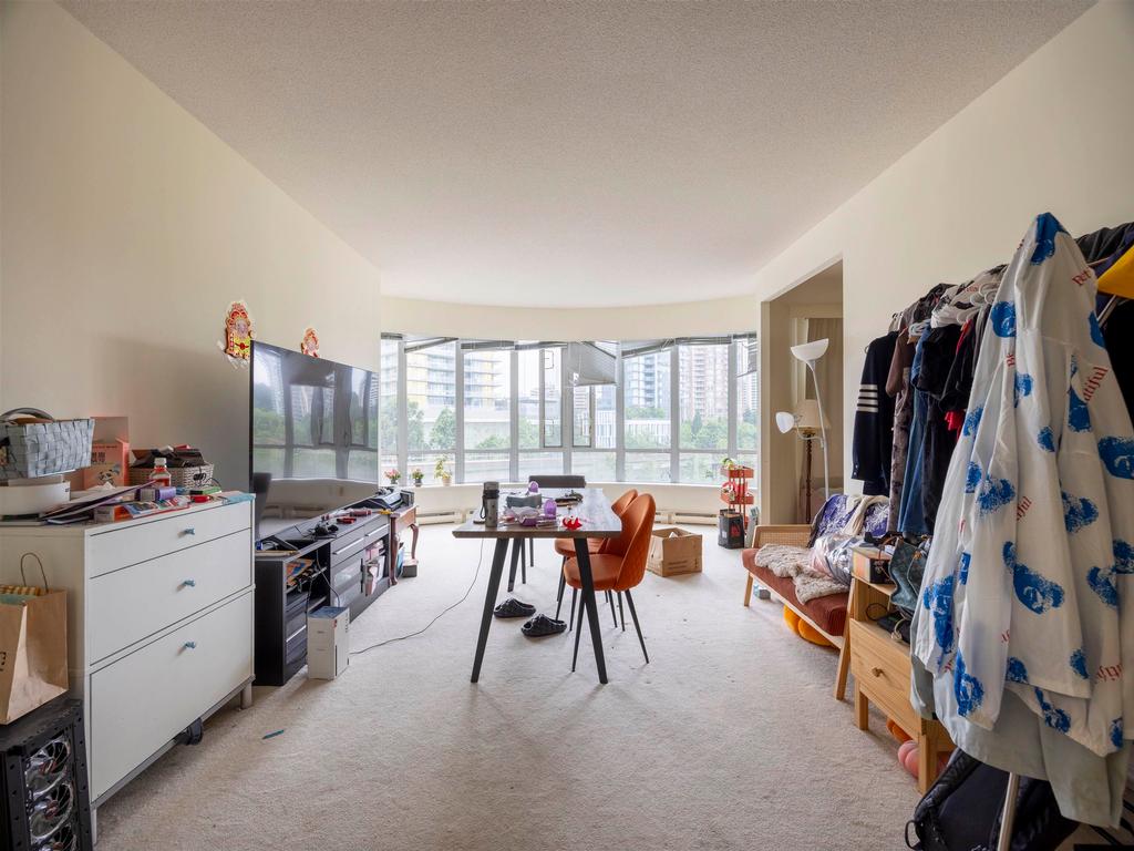 Listing Image for R3024660