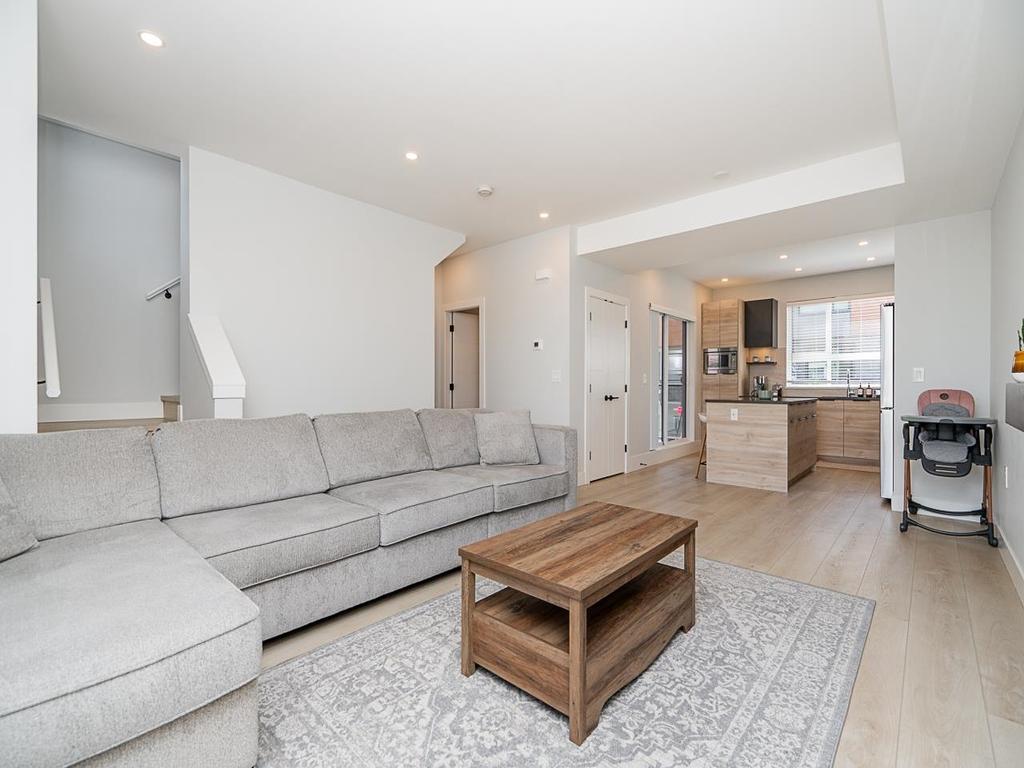 Listing Image for R3027206