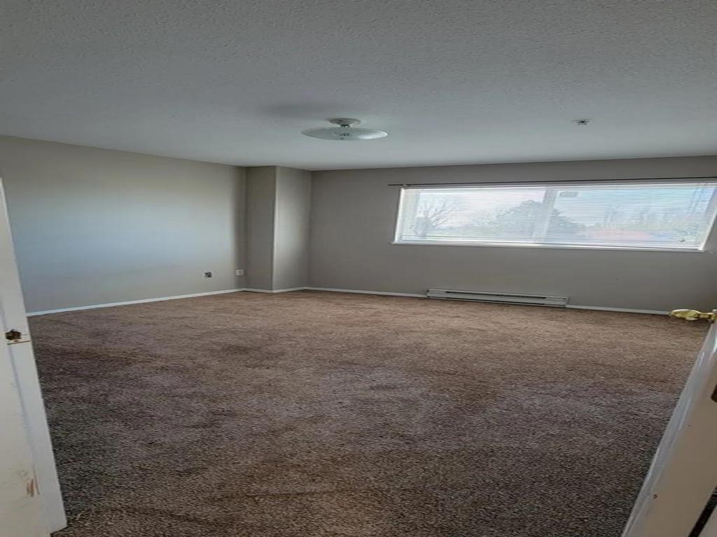 Listing Image for R3027398