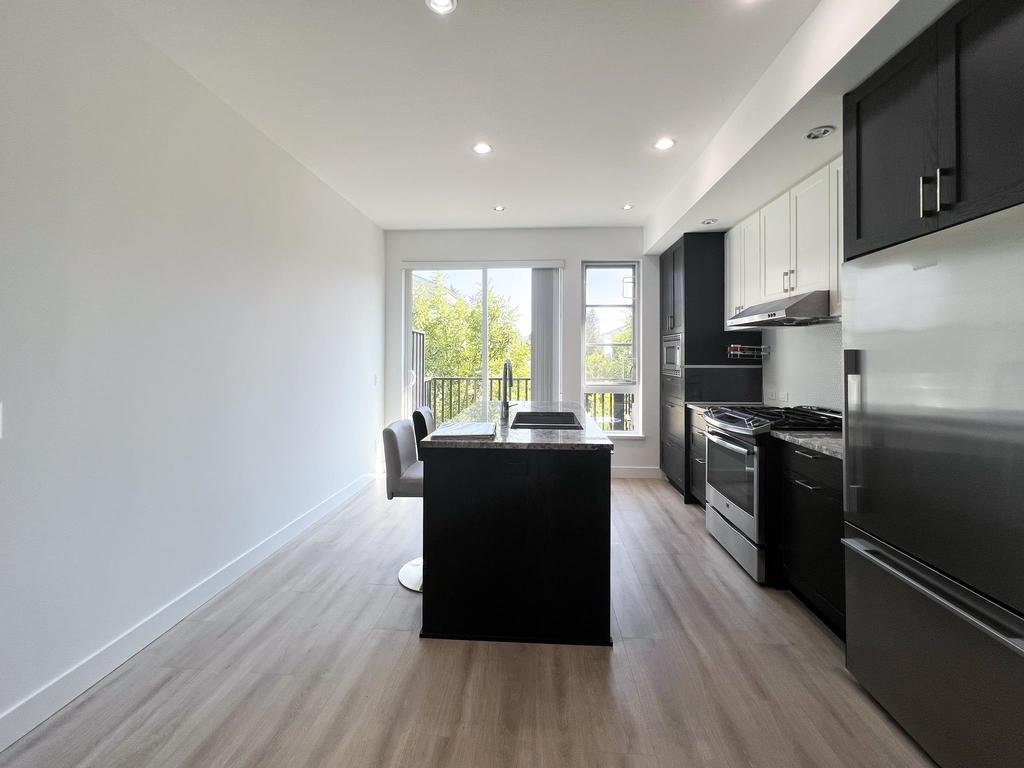 Listing Image for R3027638